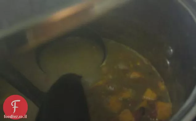 שעועית שחורה ומרק בטטה