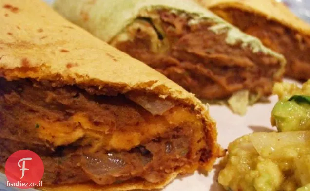 בוריטו בטטה ושעועית שחורה