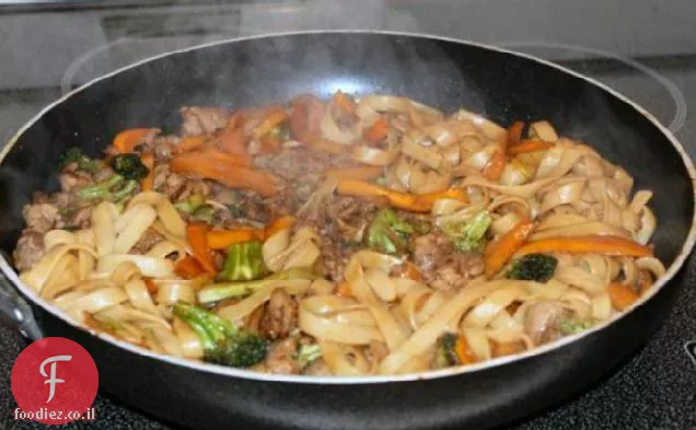 נקניק שום ולינגוויני ברוקולי