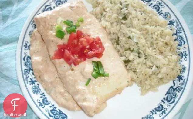 Enchiladas שעועית שחורה שמנת