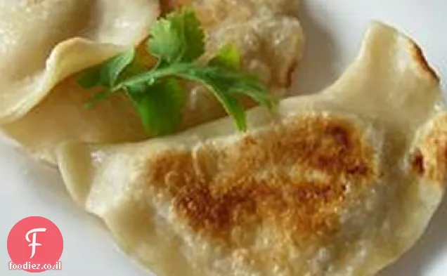 Perogies בצל תפוחי אדמה קיצור