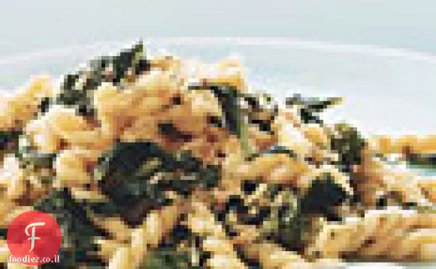 Gemelli עם ברוקולי Rabe ו אנשובי