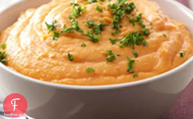 פירה תפוחי אדמה וגזר קלוי