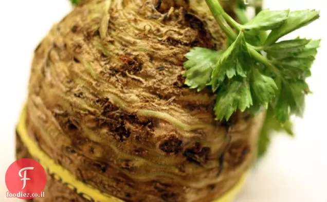 צרפתית כהרף עין: רימולדה תפוחים Celeriac עם סרטן