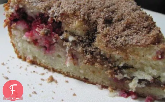 עוגת קפה במילוי חמאה עם Streusel פטל