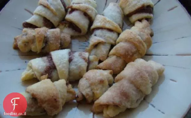Rugelach (עוגיות גבינת שמנת מלאות)