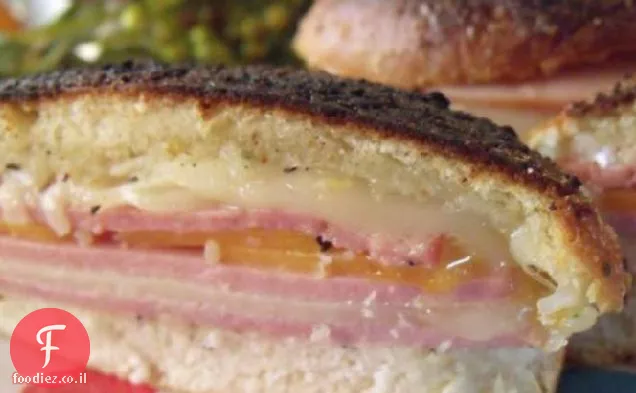 Hoagies לוהטים