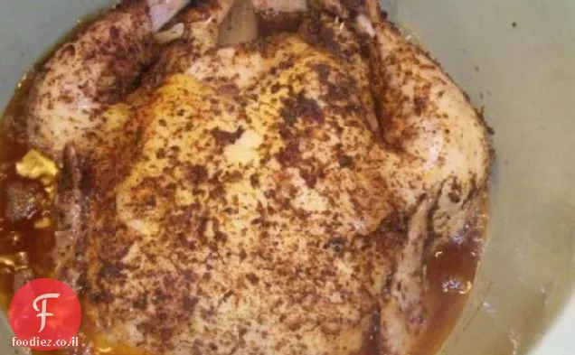 עוף בסגנון Rotisserie בסיר קרוק