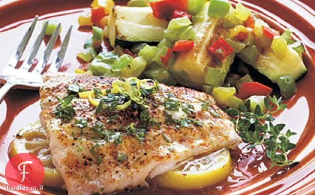 Snapper אדום לימון עם חמאת Herbed