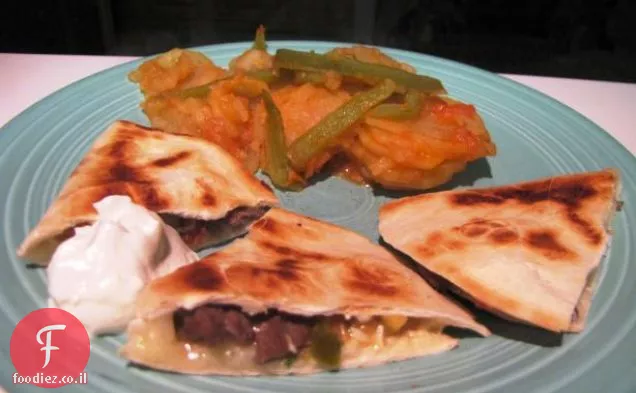 חזה עוף בגריל עם סלסה שזיפים