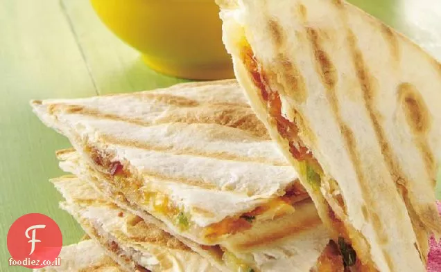 קוזדילה מהירה בגריל