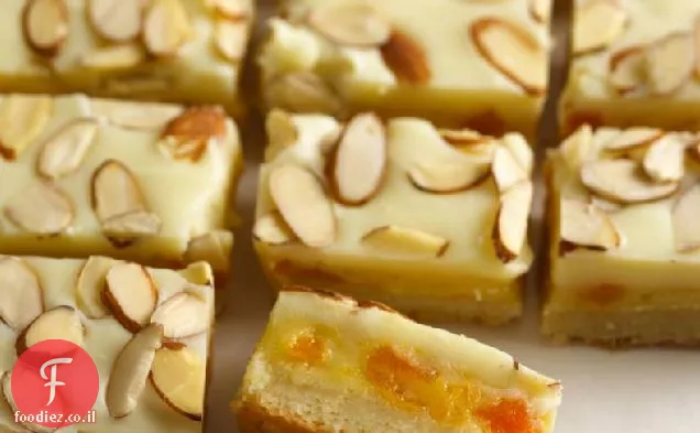 חטיפי שקדים, משמש ושוקולד לבן דקדנס