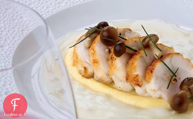 צלי Monkfish במרק סאקה