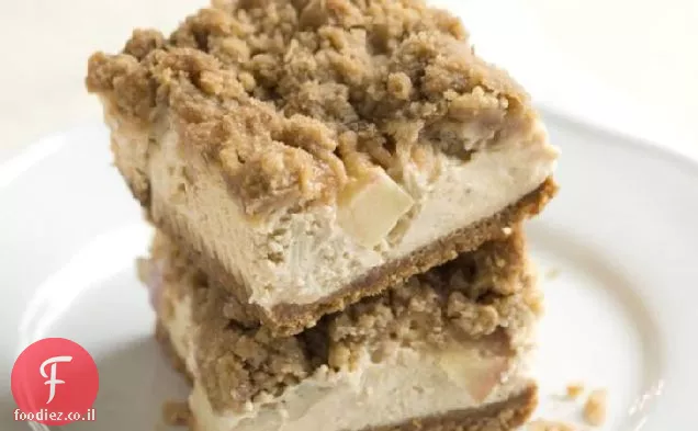 Streusel עקף חטיפי עוגת גבינה תפוחים