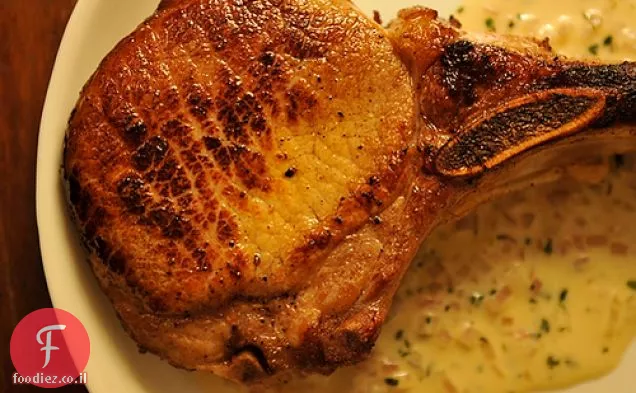 Cider Brined חזיר עם קלבדוס, חרדל ותימין