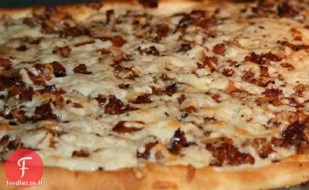 בצל מקורמל ופיצה פריך Pancetta