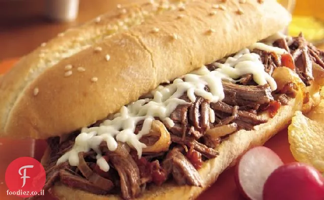 Hoagies בשר טחון איטלקי מבשלים איטיים
