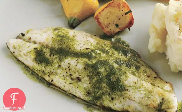 Branzino וירקות תינוק קלויים עם טרגון-שמן צ'ייב