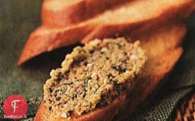 טפנד זיתים ושקדים ירוקים