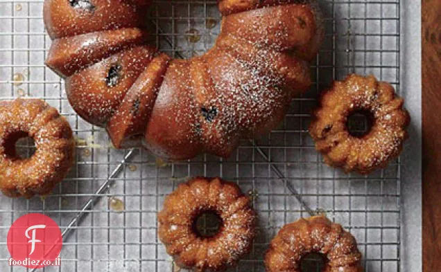 עוגת Bundt רום צימוקים