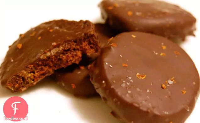 עוגיות שוקולד מוקפאות כפולות עם Aji ו Chipotle