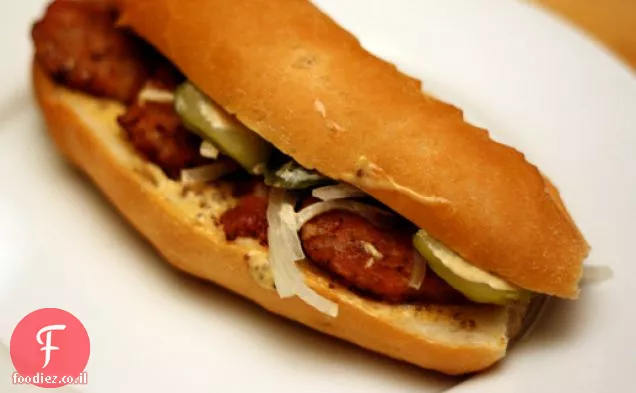 ארוחת ערב הערב: Andouille Po'Boy' Creolaise