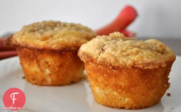 מאפינס Streusel תות ריבס