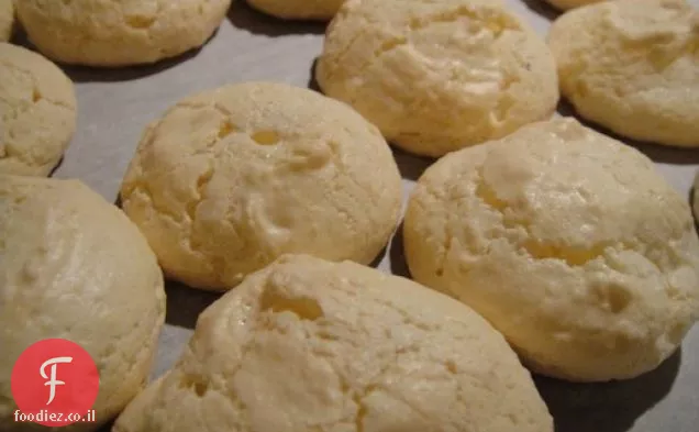 אופים את הספר: Amaretti