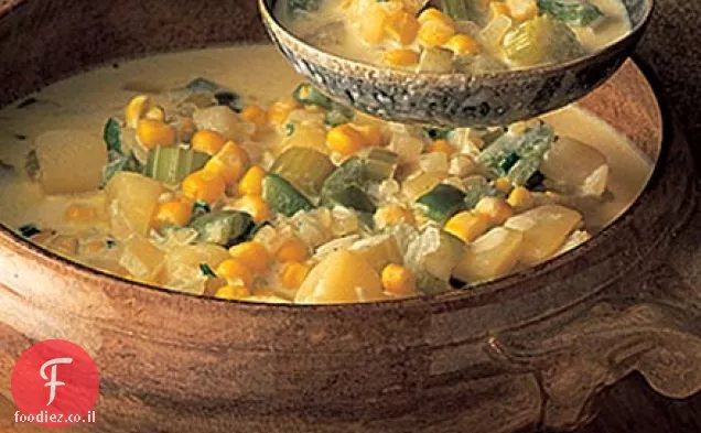 מרק תירס עם שום croûtons