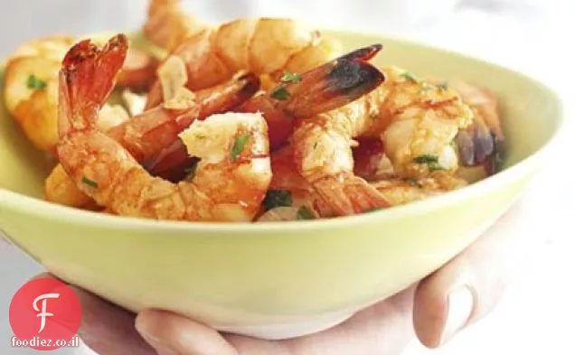 סרטנים Garlicky עם שרי