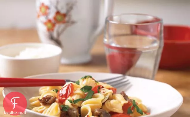 Pasta with Sausage and Red Bell Pepper