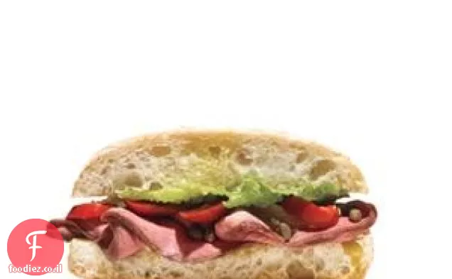 רוסטביף וכריך פלפל דובדבן מתוק