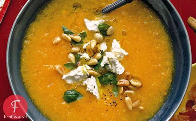 Gazpacho הזהב עם פטה