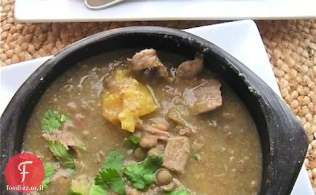Sancocho o Sopa de Guandú (מרק קולומביאני אפונת יונים)