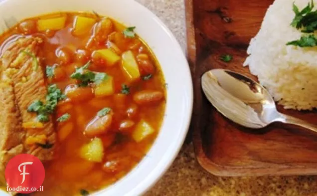 מרק שעועית קנרית (Sopa de Frijoles Canarios)