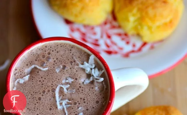 שוקו חם בחלב קוקוס (Chocolate en Leche de Coco)