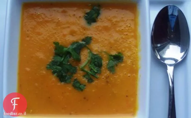 מרק גזר (Sopa de Zanahoria)