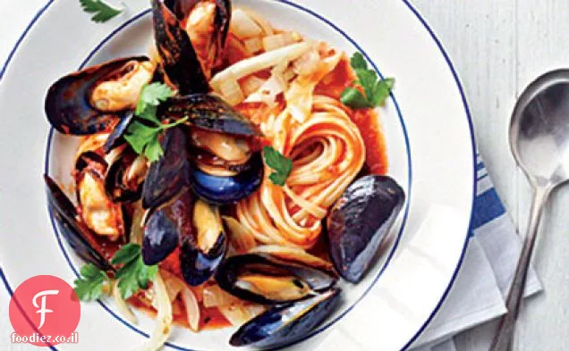 מולים Fra Diavolo עם לינגוויני