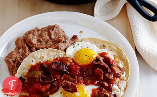 Huevos Rancheros con Bacon