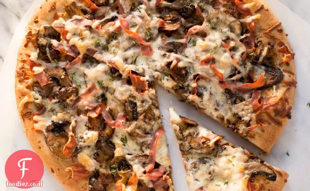 פיצה פטריות-פרושוטו