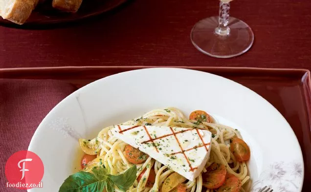 Spaghettini עם עגבניות פסטו וחציל בגריל