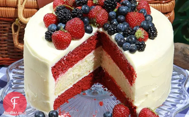עוגה אדומה, לבנה וכחולה מפוארת
