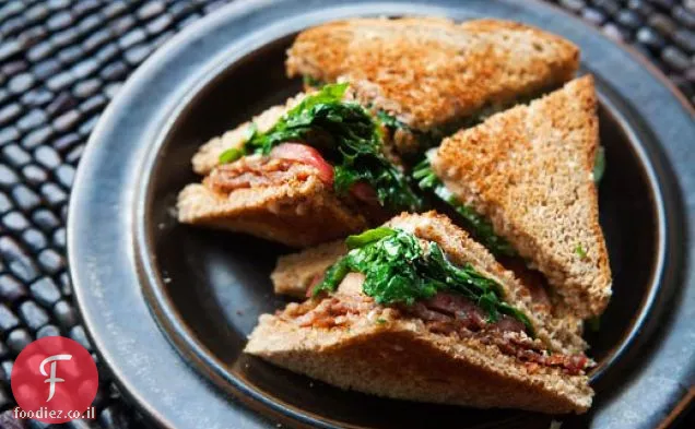 BLT עם ארוגולה