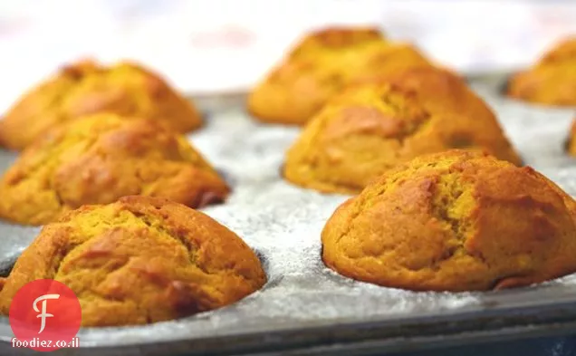 דל שומן קלוי Butternut מאפינס סקווש