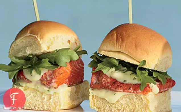 Sockeye Sliders עם Wasabi-Ginger Aïoli