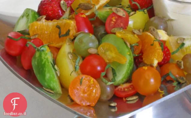 Insalata Primaverile di Fruta e Pomodoro