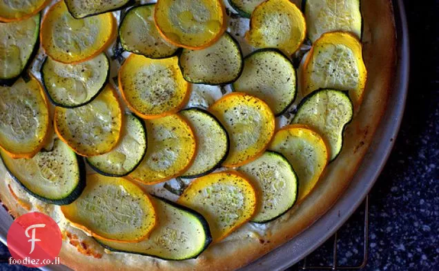 פיצה גבינת עיזים לימוני זוקיני