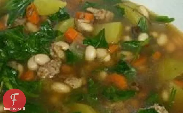 כרוב מתובל, שעועית קנליני ומרק תפוחי אדמה