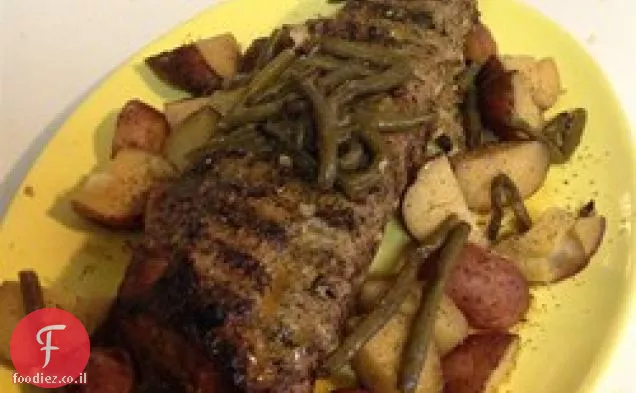 שום בישול איטי ועשב בשר חזיר Tenderloin