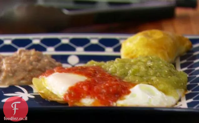 Huevos Rancheros גרוש בסגנון (Huevos Rancheros Divorciados)